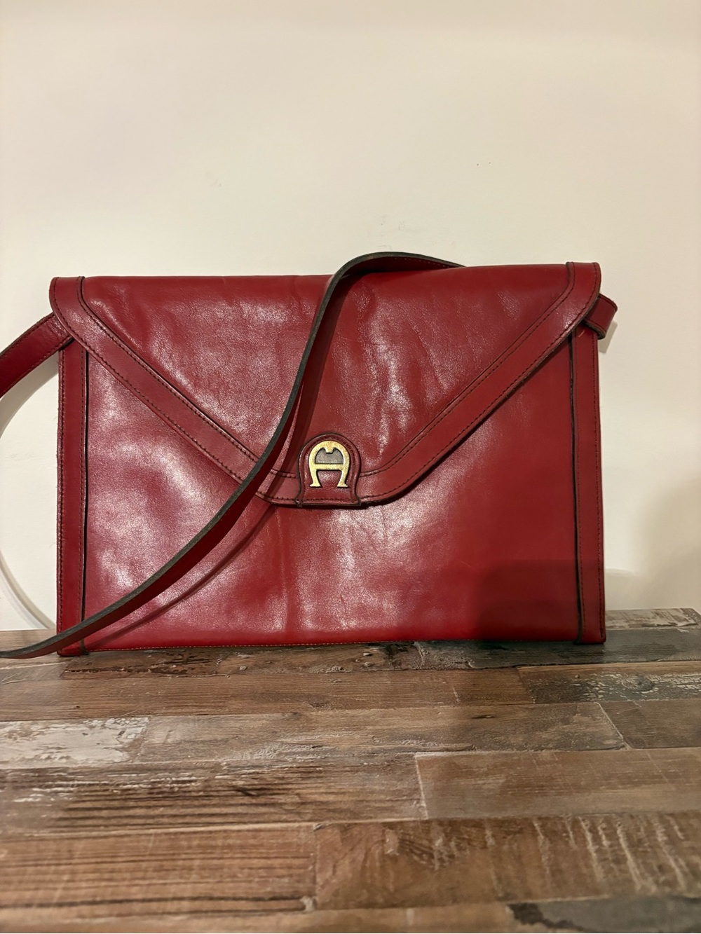 Vintage Etienne Aigner Leather Clutch